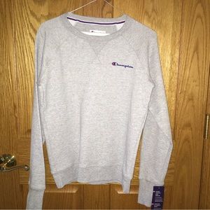NWT women’s gray champion sweatshirt
